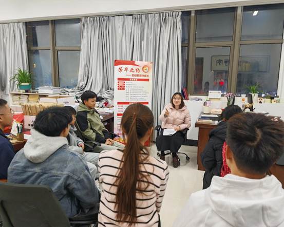 0C779BD4D006489EF43A77D771F2999E